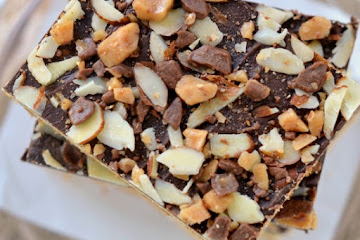 Toffee Cookie Bars