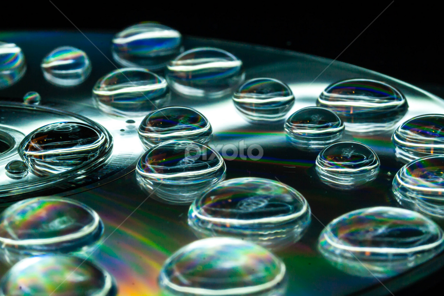 Wet Color Music by Jose Moreira - Abstract Macro