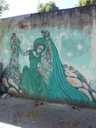 Mural Dama Del Agua