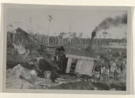 Bauxiet wordt met een dragline vervoert