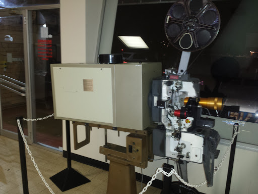 Wallis Cinema Projector