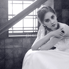 misguided soul by Xxxx Xxx - Black & White Portraits & People