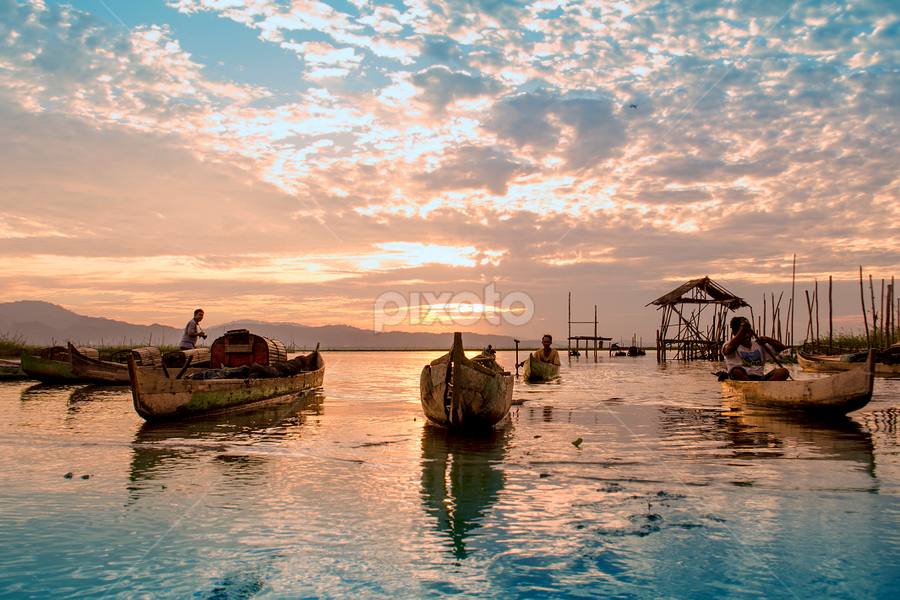 Sunset in silent by Tamin Ibrahim - Landscapes Travel