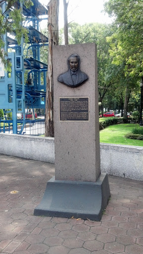 Monumento a Manuel Doblado