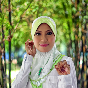 by Soffian Desa - People Portraits of Women