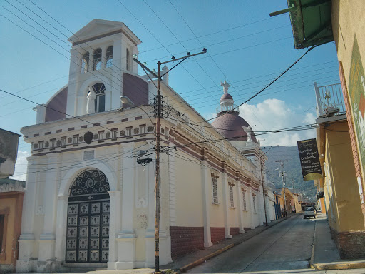 Iglesia Del Sagrado Corazón De Jesús 