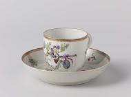 Cup with handle and saucer with the arms of the Visvliet and Sluymer families