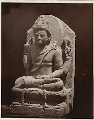 Four armed Shiva of which one arm, probably displaying the varada mudra, has broken off. Dieng Plateau, Wonosobo district, Central Java province, 9th century.