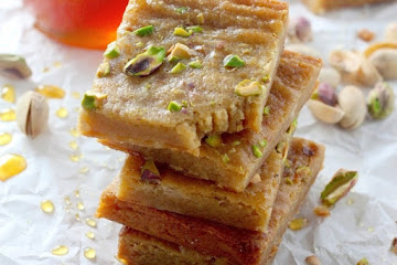 Brown Butter and Honey Pistachio Cookie Bars