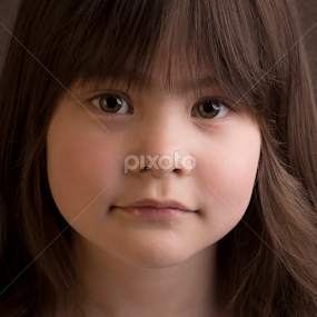 by Milou Krietemeijer-Dirks - Babies & Children Child Portraits