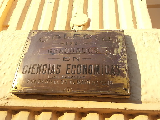 Placa Colegio De Graduación Ciencias Económica