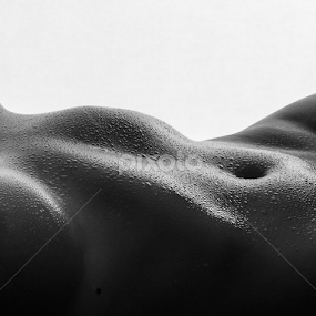 body  by Paul Phull - Nudes & Boudoir Artistic Nude