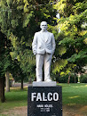 Gars AM Kamp FALCO Statue
