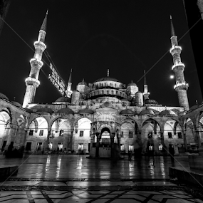 The past in the present by Ana França - Buildings & Architecture Public & Historical