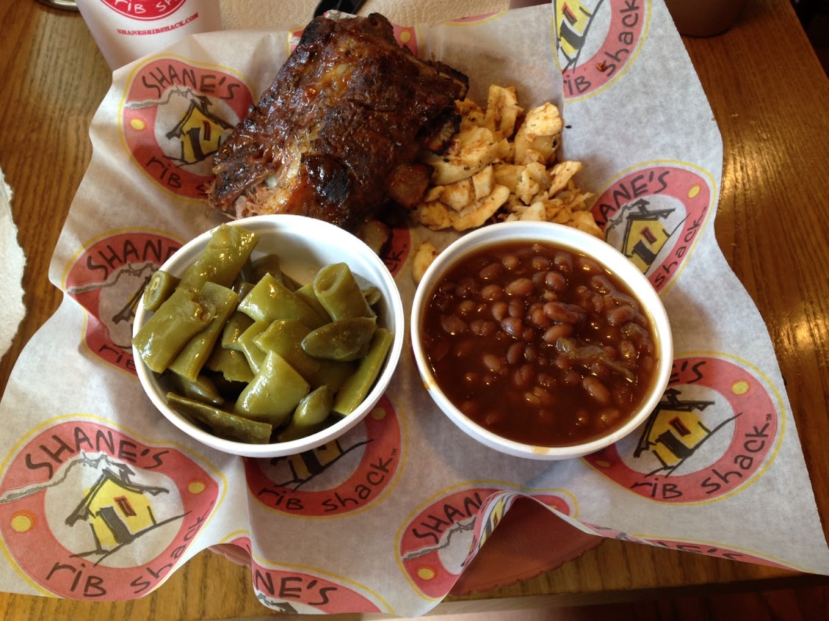 Ribs and Pork with green beans and baked beans!