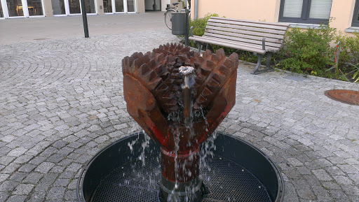 Bohrkronenbrunnen