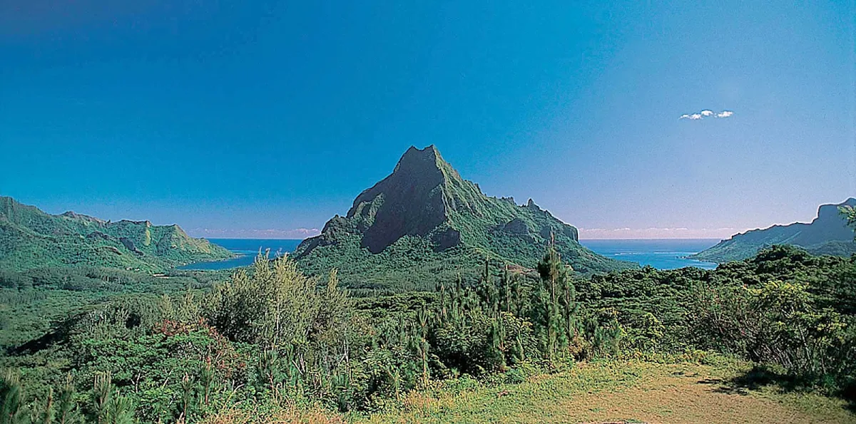 Mount-Rotui-Moorea - Mount Rotui is the second highest peak on Mo'orea, rising 3,200 feet.