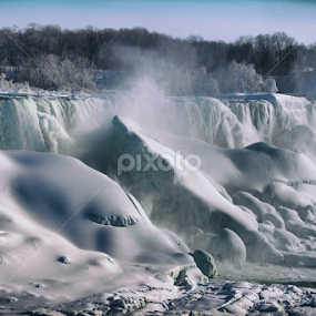 A Frozen Niagara by Ken Chambers - Landscapes Waterscapes