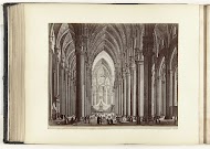 Fotoreproductie van het interieur van de kathedraal van Milaan