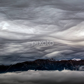 A walk in the CloudsFoto Eduard Gutescu by Eduard Gutescu - Landscapes Cloud Formations