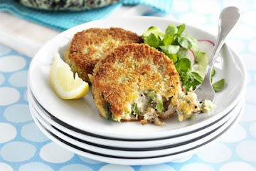 Peppered mackerel fishcakes