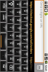 Black & White Glass Keyboard screenshot 0