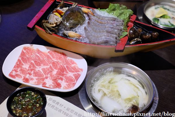 【鮮匯頂級鍋物】果真新鮮又大盆...(新莊美食)