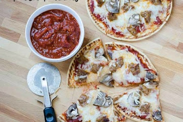 Personal Pita Pizzas