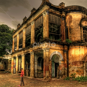 Old Palace at Varanasi, INDIA by Prasanta Singha - Buildings & Architecture Decaying & Abandoned