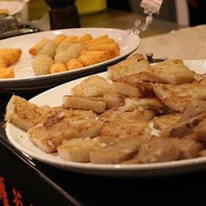 饗食天堂