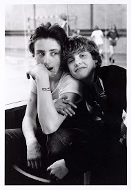 Kantine van sporthal Bilgaard, Leeuwarden, tijdens het jaarlijkse voetbaltoernooi  voor randgroepjongeren