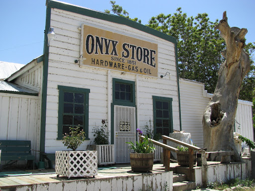 Onyx Store - 1880 