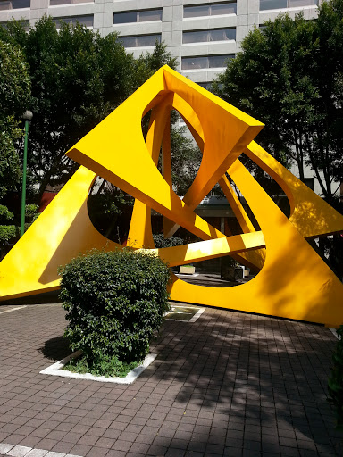 Pirámide Amarilla