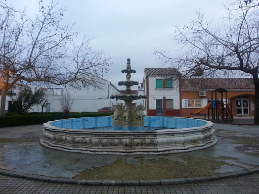 Fuente Plaza Nuestra Señora De Belén