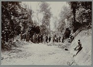 Kruispunt van de nieuwe met een oude weg