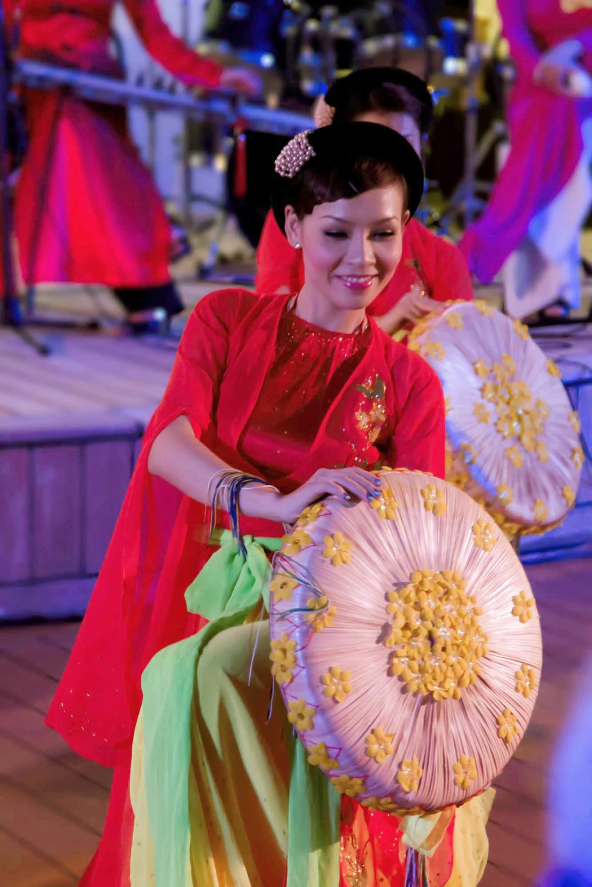 Azamara-Ho-Chi-Minh-Vietnamese-Show - The Ho Chi Minh Vietnamese Show will transport you to a new world while you sail with Azamara.