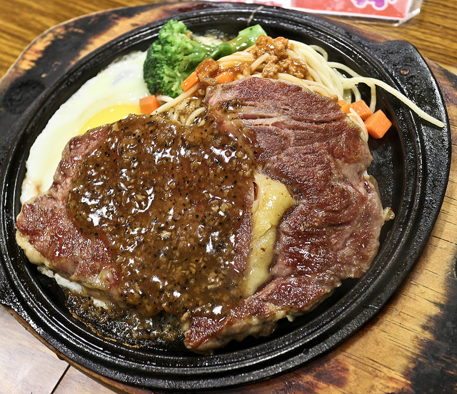 科技大樓站 一百多塊吃 紫牛平價牛排