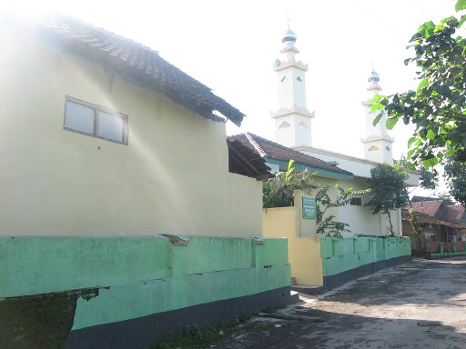 Darusalam pucangan mosque