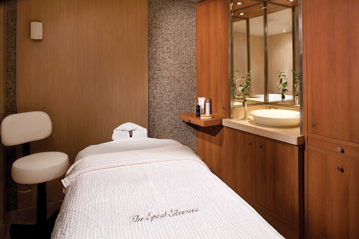 Silver_Wind_spa - The spa treatment rooms aboard Silver Wind have a soothing ambience and feature wood flooring, fine tiling and lovely wall décor.