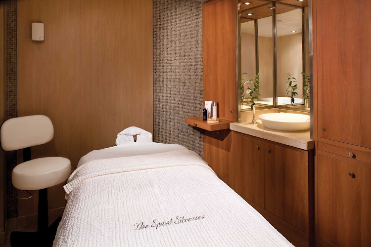 The spa treatment rooms aboard Silver Wind have a soothing ambience and feature wood flooring, fine tiling and lovely wall décor.