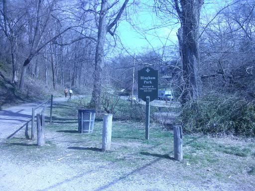 Bingham Park Entrance