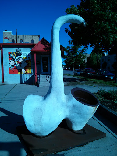 Swan/Pipe