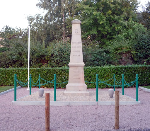 Cortambert, Monument aux Morts
