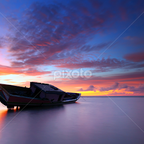 sail over seven seas by Double'u Photoworks - Transportation Boats