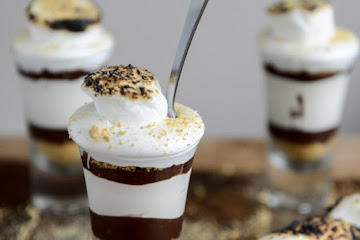 No Bake S'mores Cheesecakes