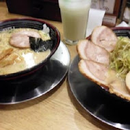 屯京拉麵(高雄夢時代店)
