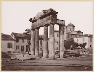 Poort van Athena Archegetis op de Romeinse Agora in Athene