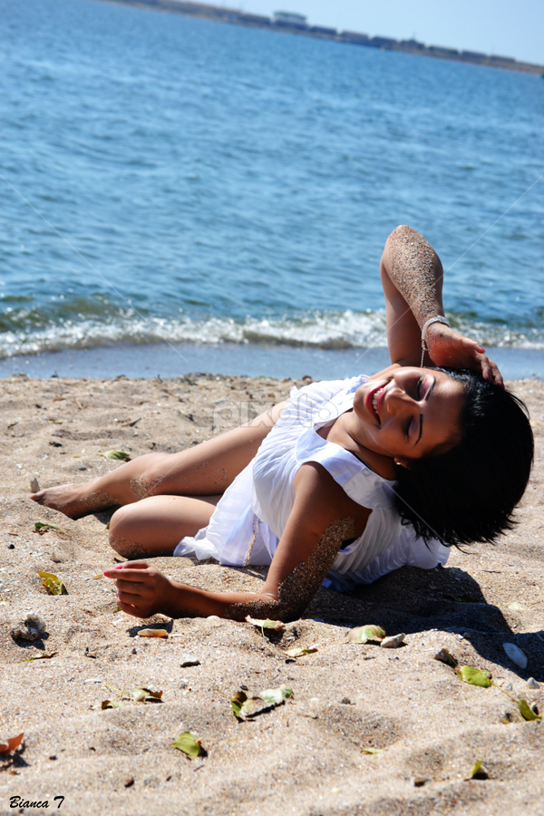 feeling free by Bianca Oana - People Portraits of Women