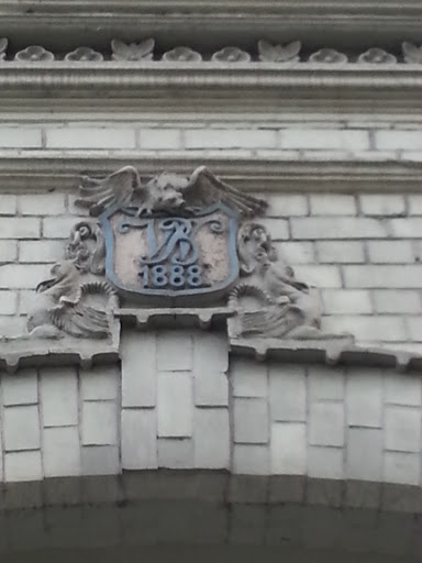 1888 Building Decor