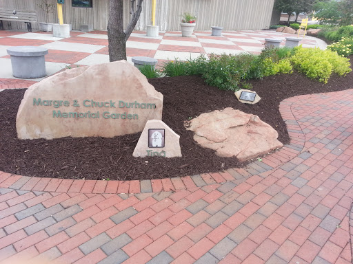 Marge and Chuck Durham Memorial Garden 